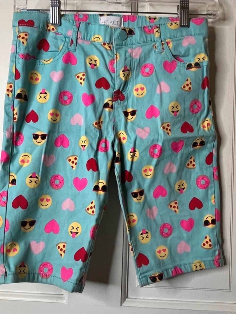 The Children's Place Emoji Pizza Heart Shorts Size 12